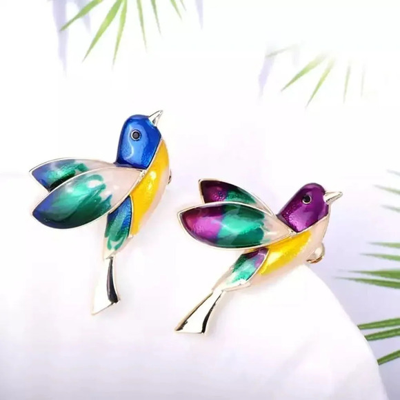 VQ Colorful Swallow Bird Brooch - Picture 2 of 7